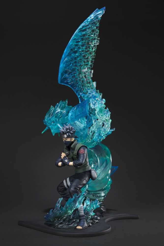 FIGUARTSZERO KAKASHI HATAKE -SUSANOO- KIZUNA RELATION (Naruto Shippuden)