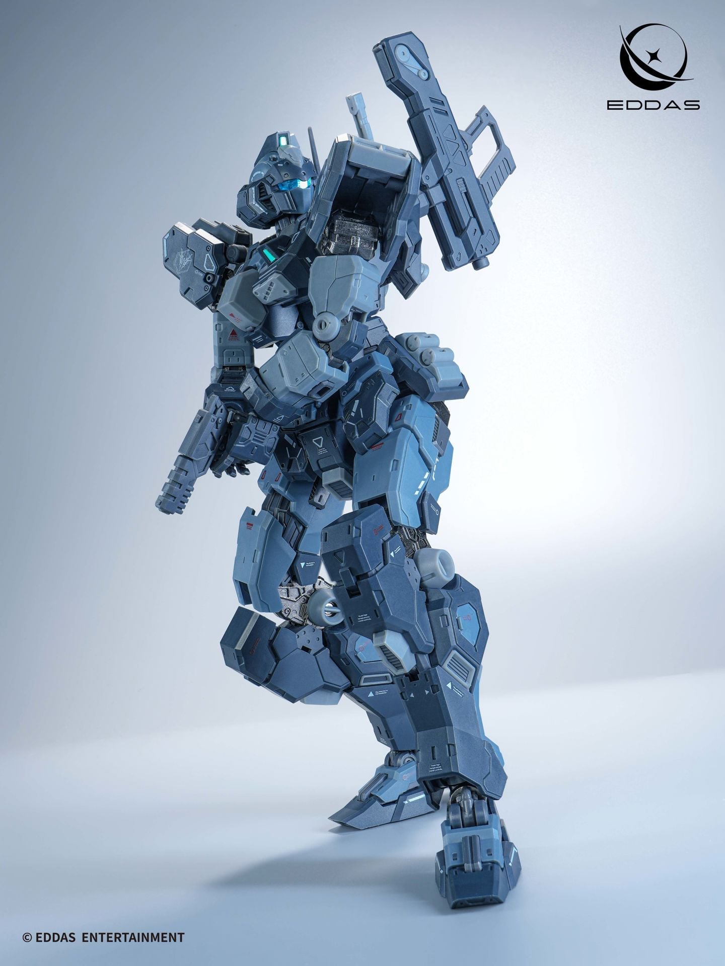 Nomes Commander Type 1/100 Scale Model Kit