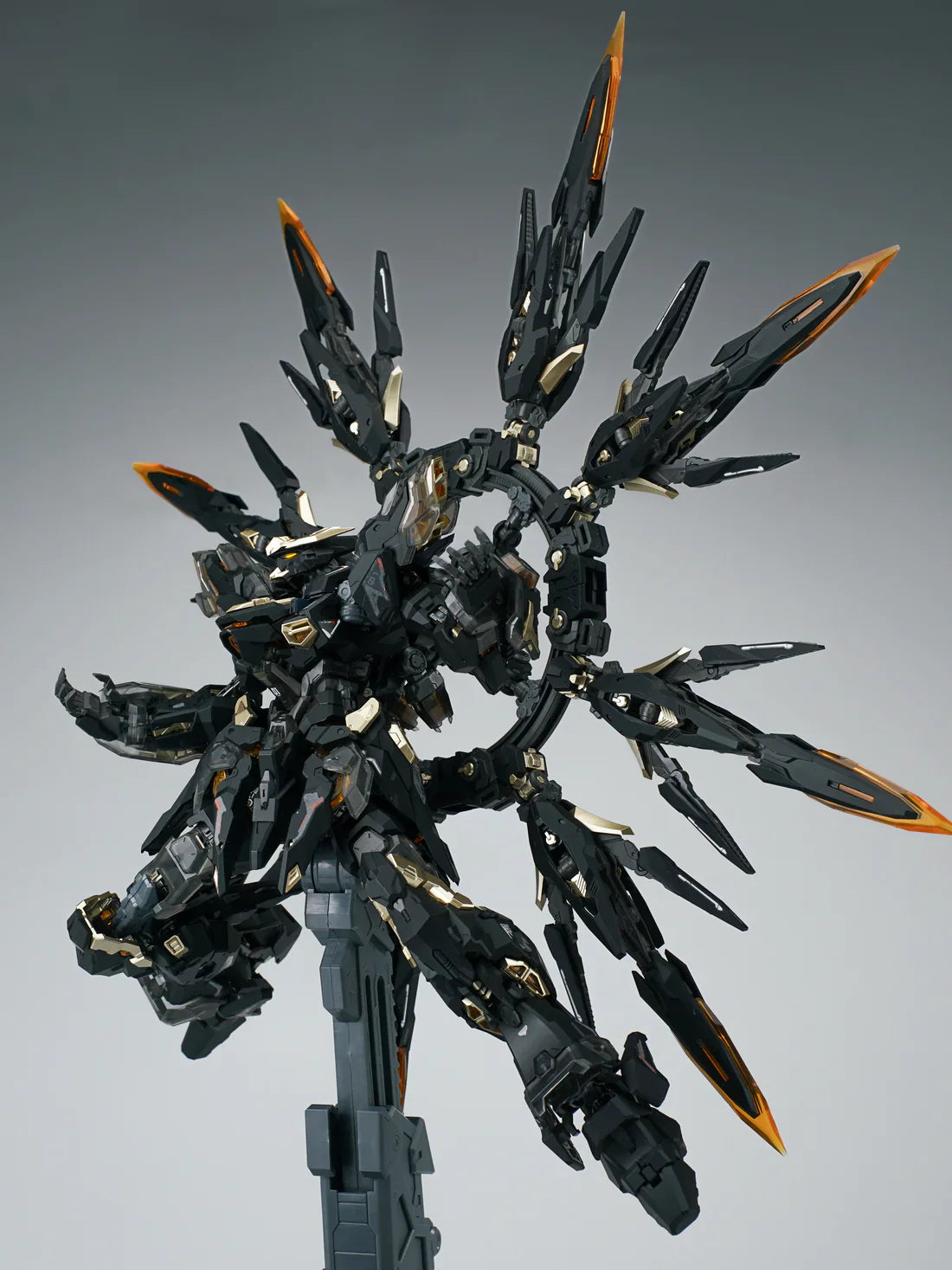 Apocalypse (Black) 1/100 Scale Model Kit