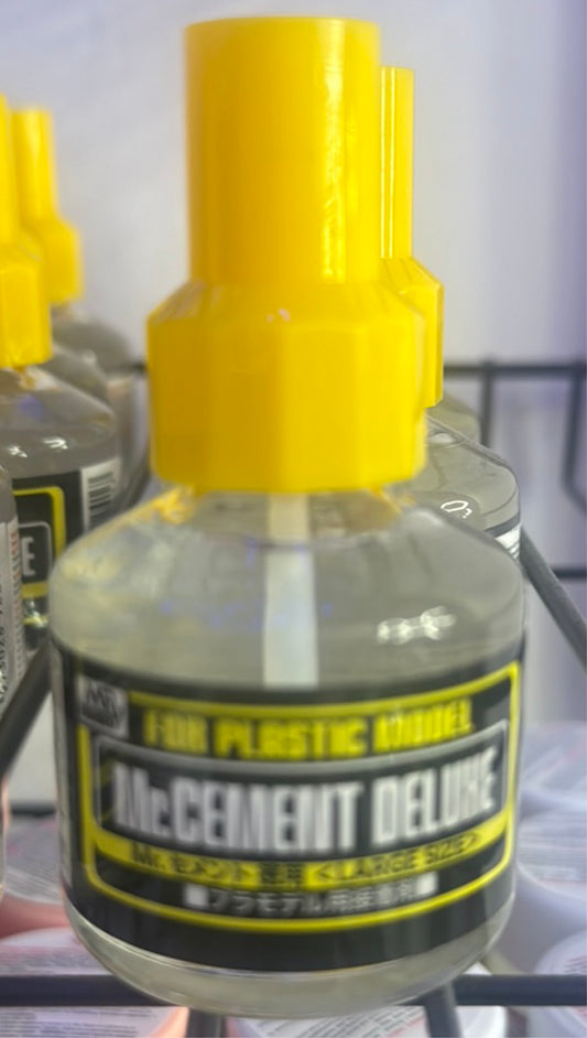 Mr. Cement Deluxe Bottle