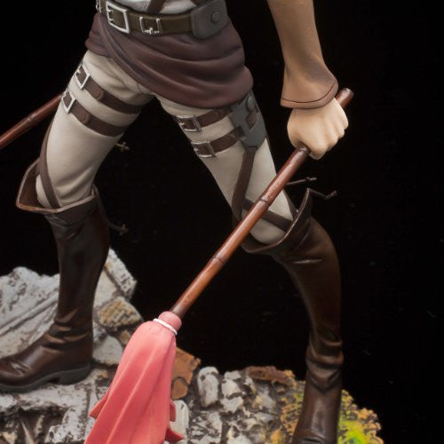 BRAVE-ACT!: Cleaning Levi (Shingeki no Kyojin) PVC Statue