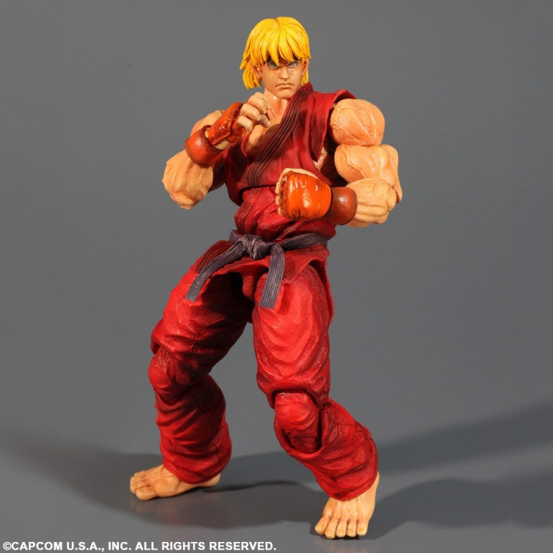 Super Street Fighter IV Play Arts Kai Ken Masters