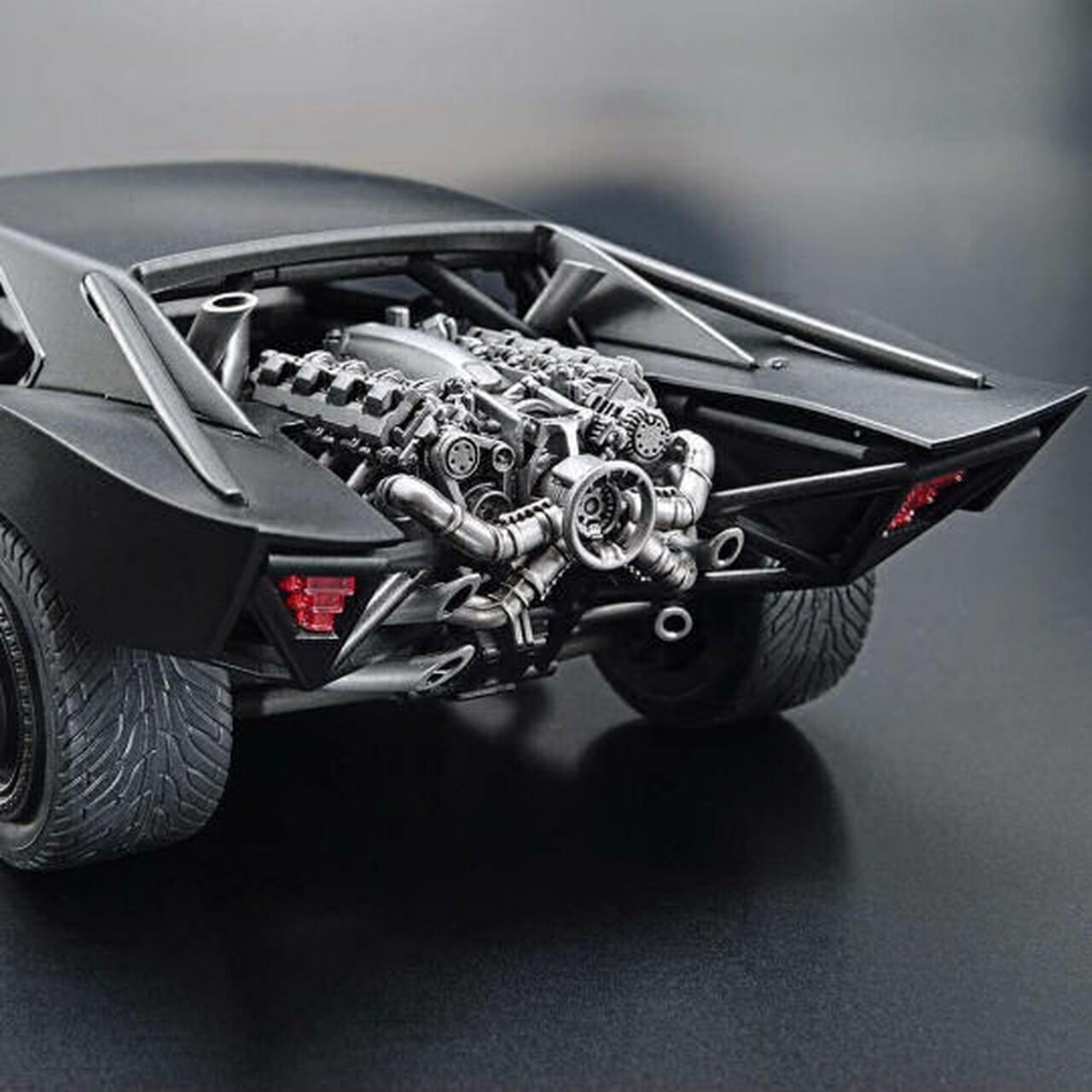 Model Kit Batmobile The Batman Ver Bandai 1/35 - SW & M du Pays d'Aix en Provence Model Kit Batmobile The Batman Ver Bandai 1/35 - SW & M du Pays d'Aix en Provence