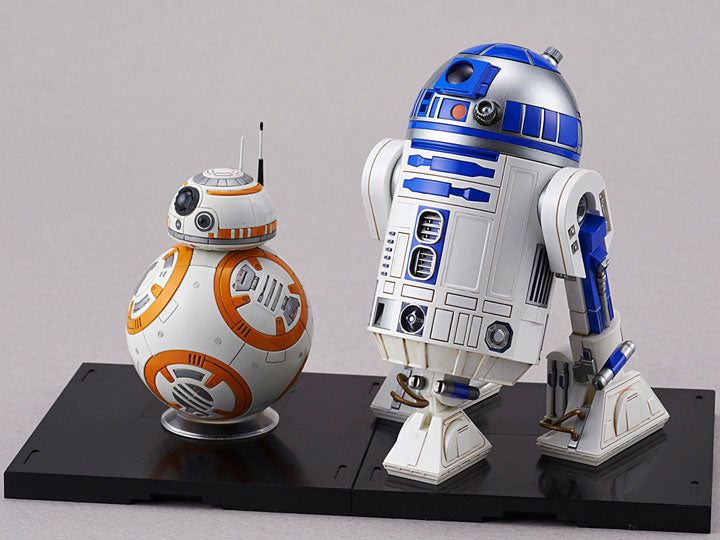 Bandai Star Wars 1/12 Scale - BB-8 & R2-D2