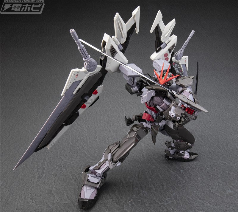 HiRM 1/100 Gundam Astray Noir