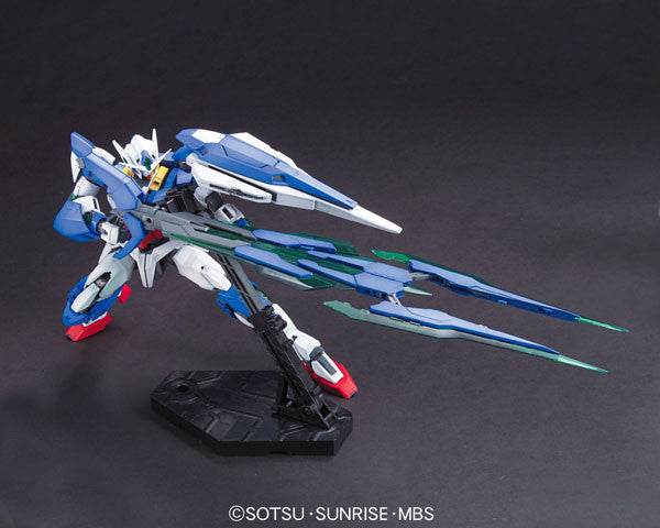MG 1/100 Gundam 00 Qan[T]