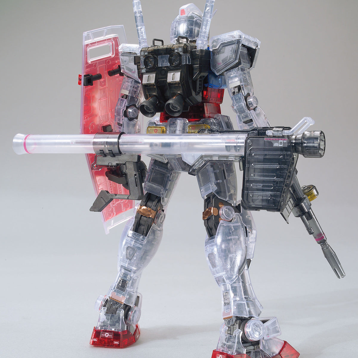 Premium Bandai MG 1/100 THE GUNDAM BASE LIMITED RX-78-2 GUNDAM Ver.3.0 [CLEAR COLOR]