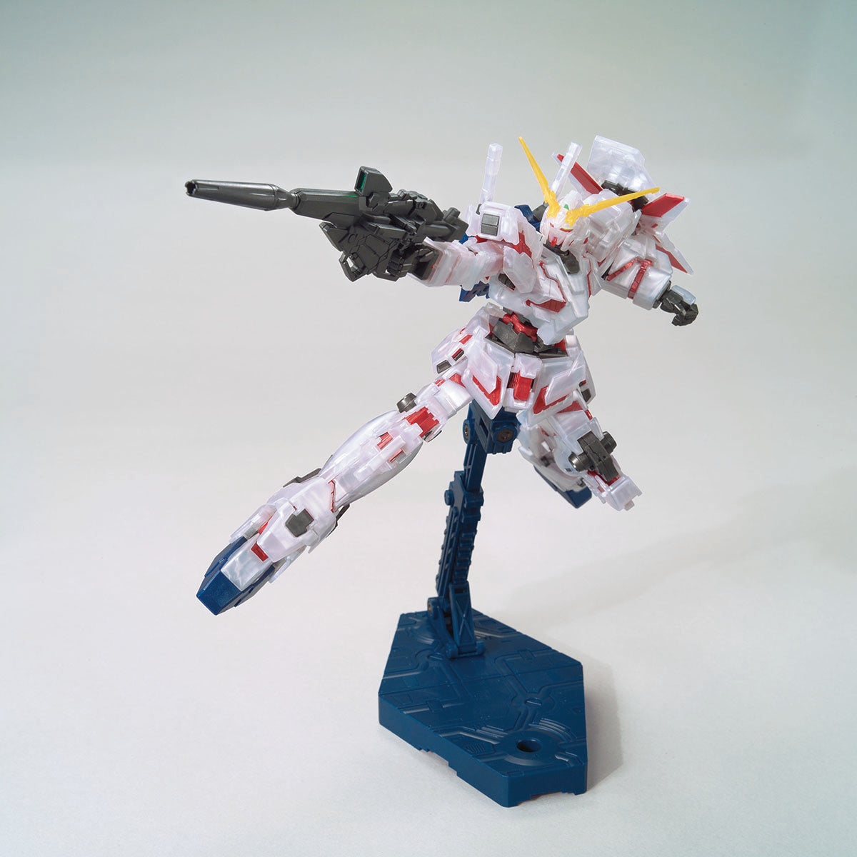 Premium Bandai HG 1/144 THE GUNDAM BASE LIMITED UNICORN GUNDAM DESTROY MODE [METALLIC GROSS INJECTION]