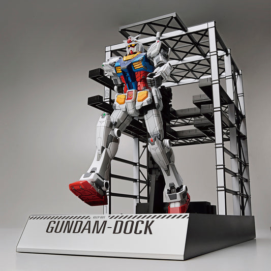 Premium Bandai 1/144 RX-78F00 GUNDAM & G-DOCK
