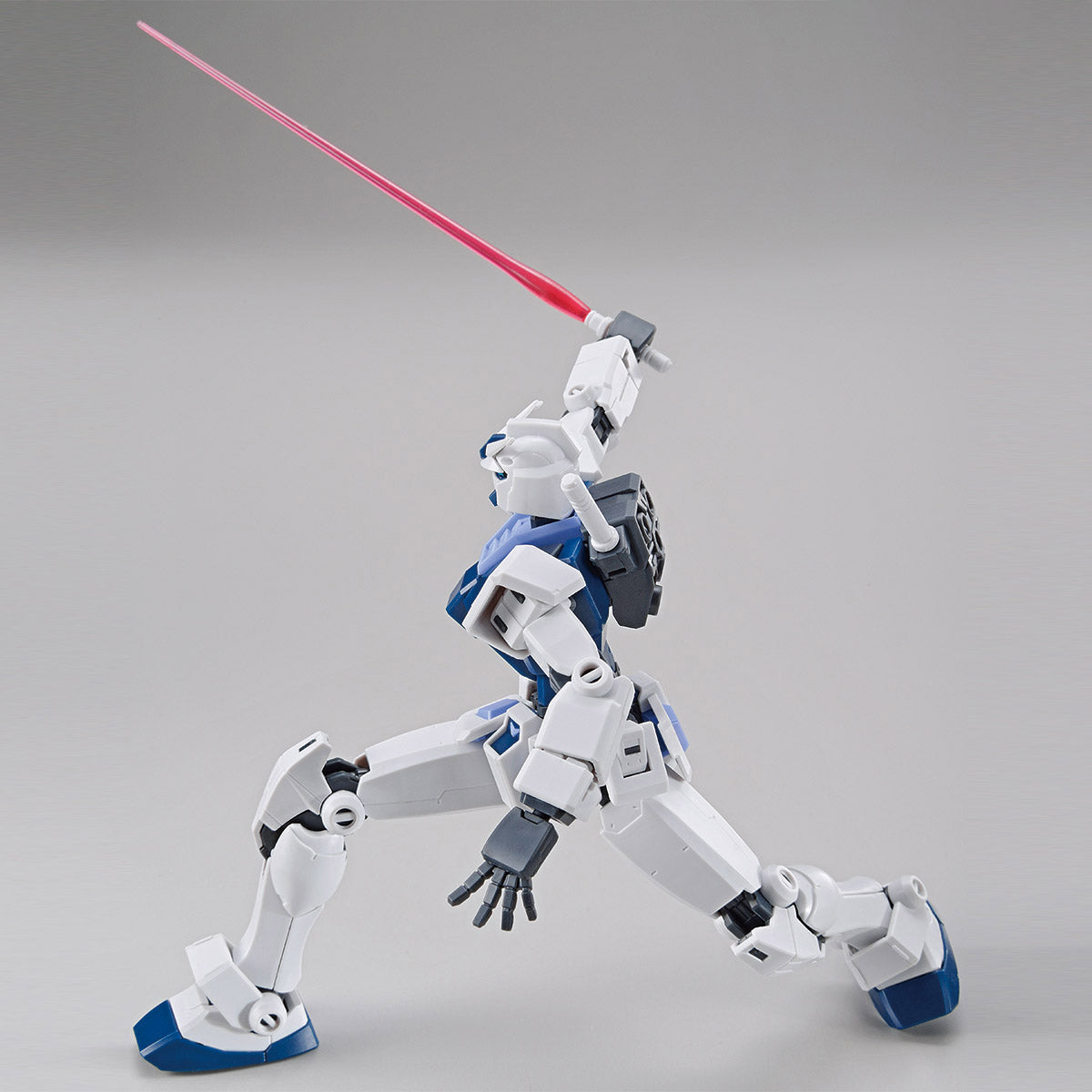 Premium Bandai HG 1/144 THE GUNDAM BASE LIMITED RX-78-2 GUNDAM [BEYOND GLOBAL] [THE GUNDAM BASE COLOR]