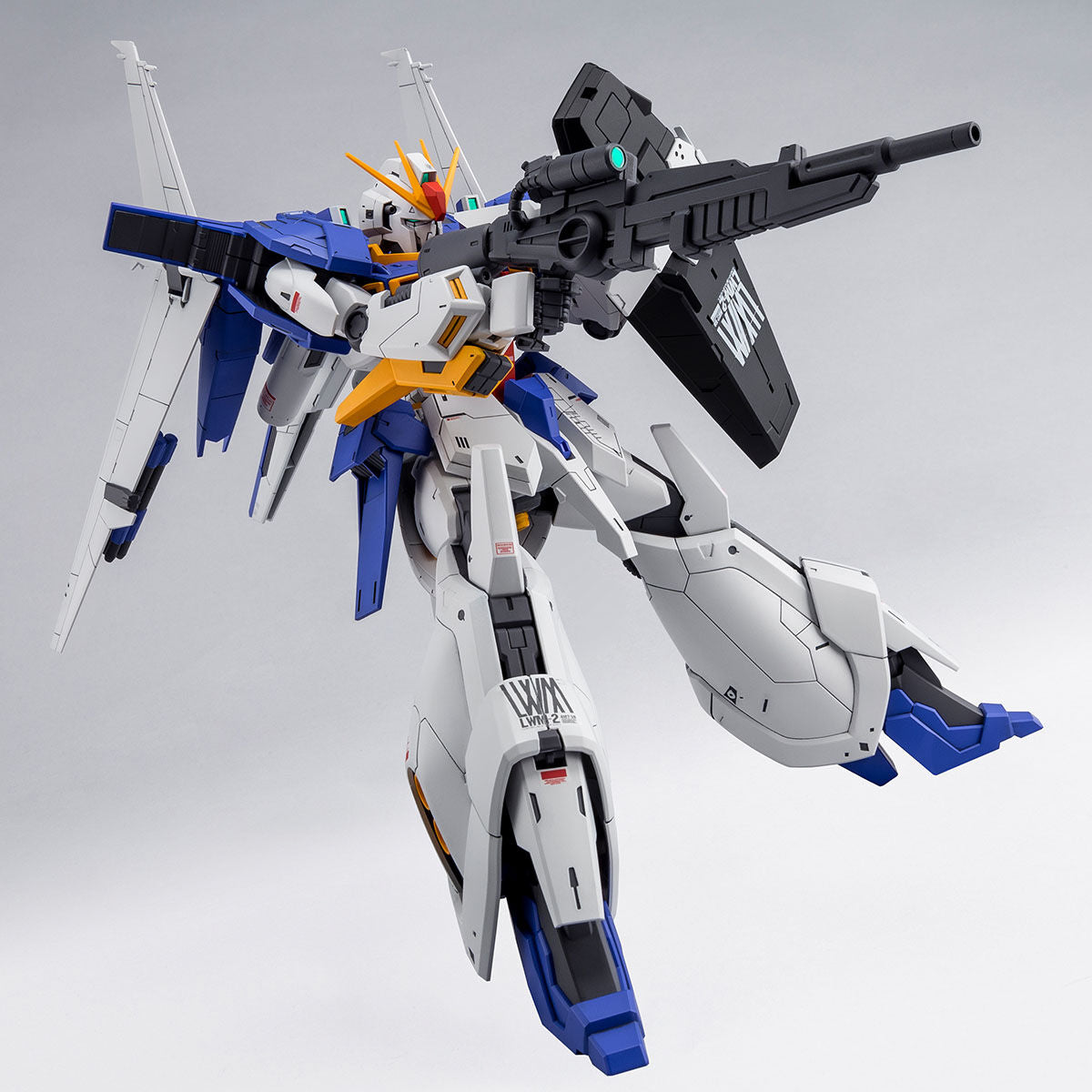 P-Bandai RE/100 1/100 GUNDAM LINDWURM
