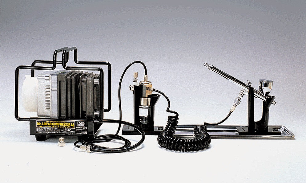 Mr. Linear Compressor L5 / Airbrush Set 2 Mr. Hobby
