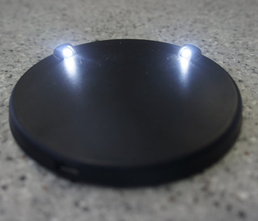 White LED Base w/ USB cable and Batteries