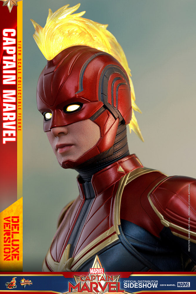 Captain Marvel Deluxe Version - Marvel's Captain Marvel - Sixth Scale Figure by Hot Toys