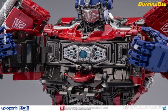 OPTIMUS PRIME EARTH MODE PLASTIC MODEL KIT | TRANSFORMERS: BUMBLEBEE | YOLOPARK