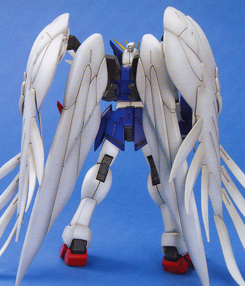 MG 1/100 Wing Gundam Zero Custom