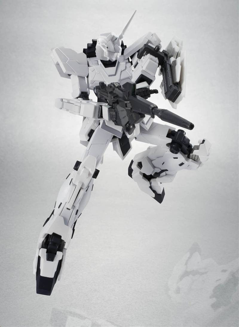 Full Armor Unicorn Gundam (Unicorn Mode) Robot Spirits