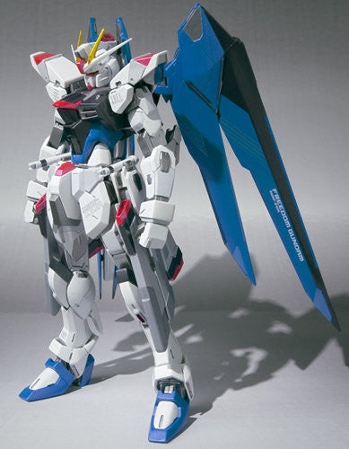 Freedom Gundam Metal Build 1/100