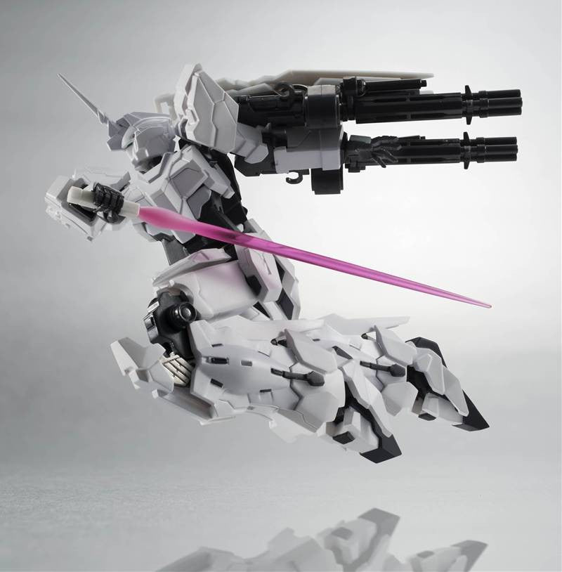 Full Armor Unicorn Gundam (Unicorn Mode) Robot Spirits