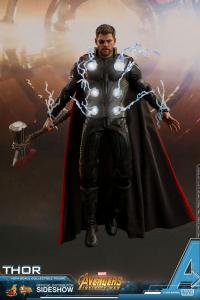 Thor Sixth Scale Figure by Hot Toys